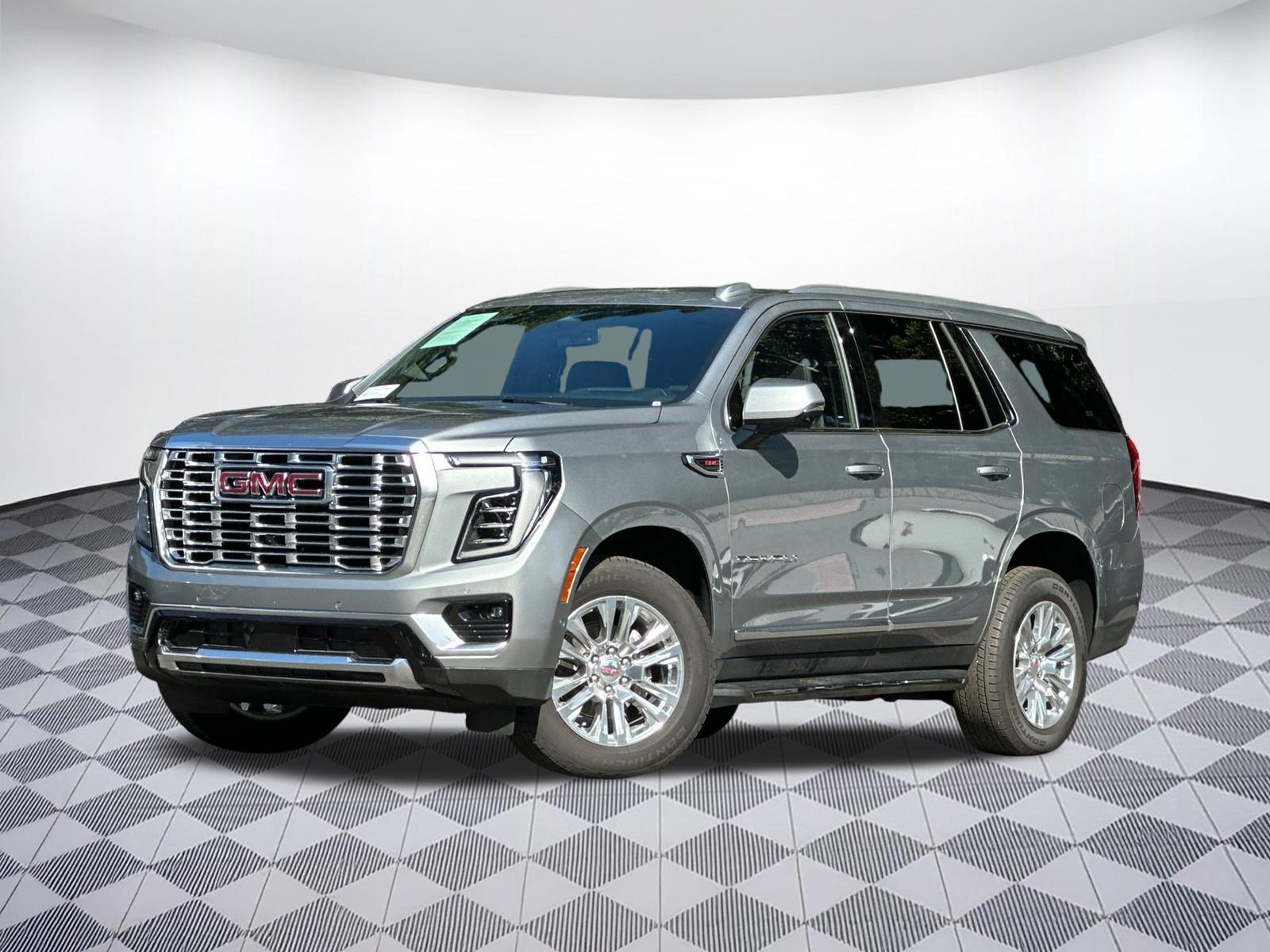 Used 2025 GMC Yukon Denali AWD/4WD image 1