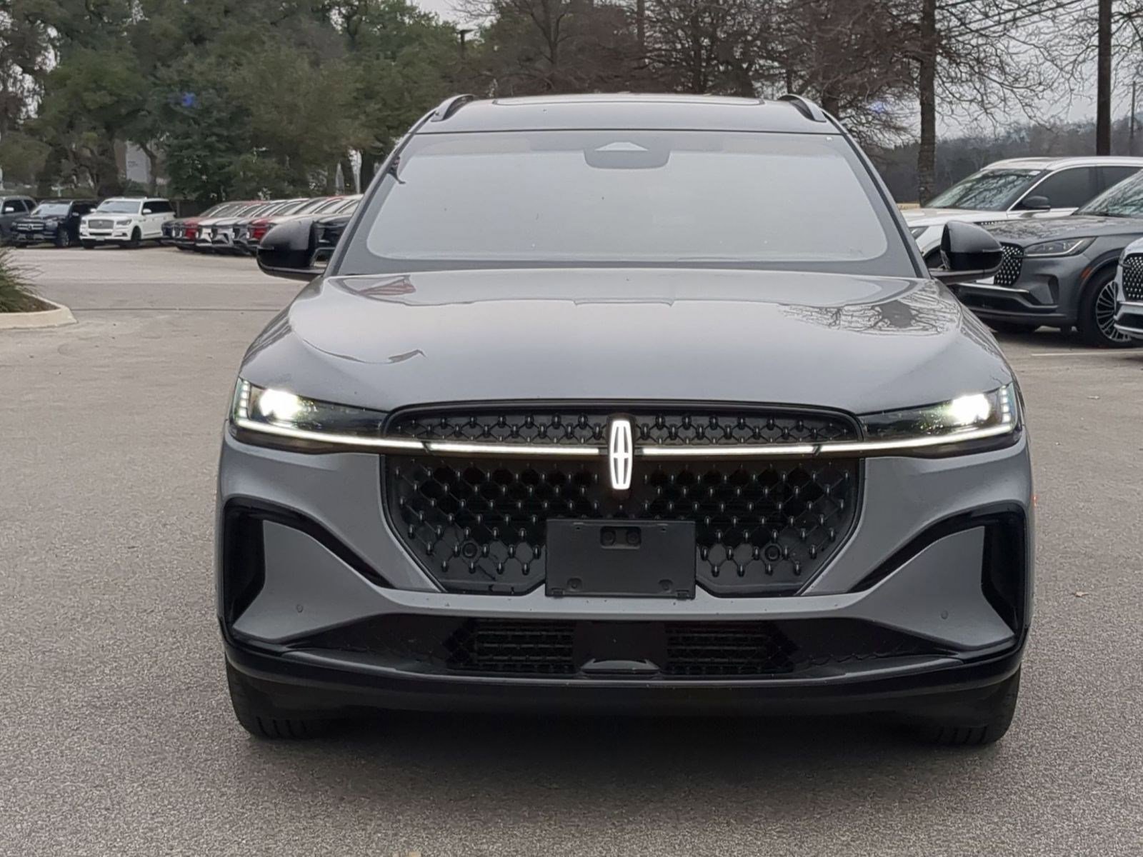 Used 2024 Lincoln Nautilus Reserve w/ Equipment Group 202A image 8