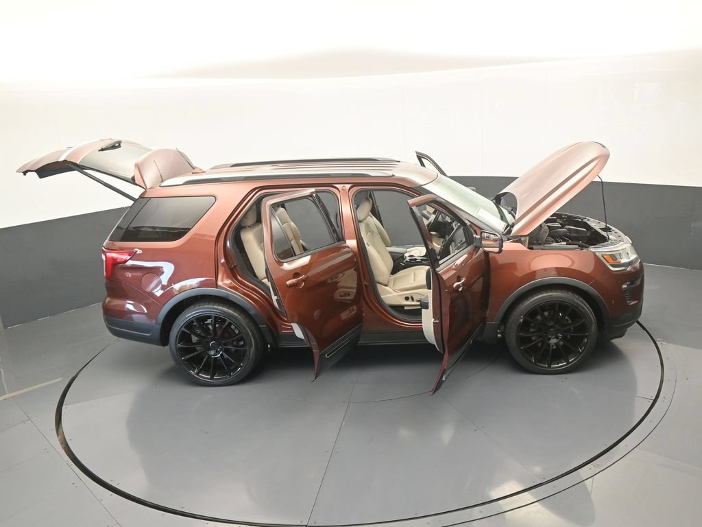 Used 2018 Ford Explorer XLT w/ Equipment Group 202A FWD image 67