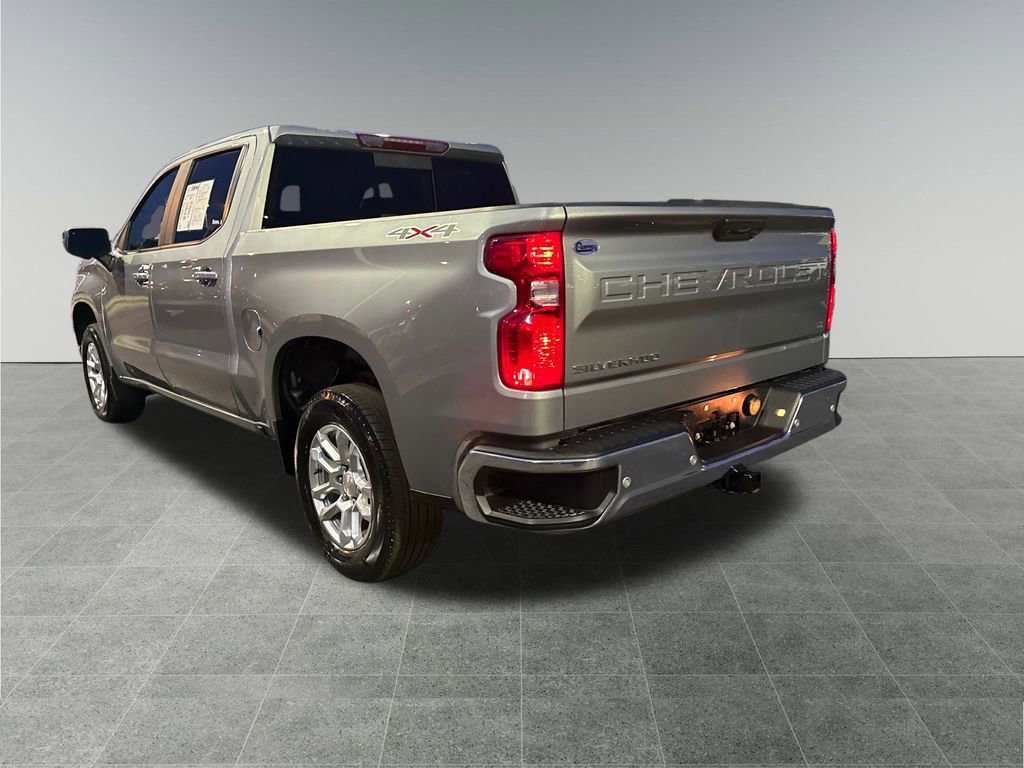 Used 2025 Chevrolet Silverado 1500 LT w/ Safety Package image 3