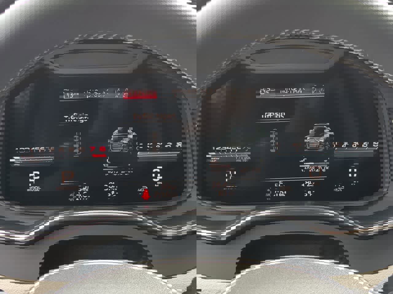 Used 2025 Audi A6 Premium image 35