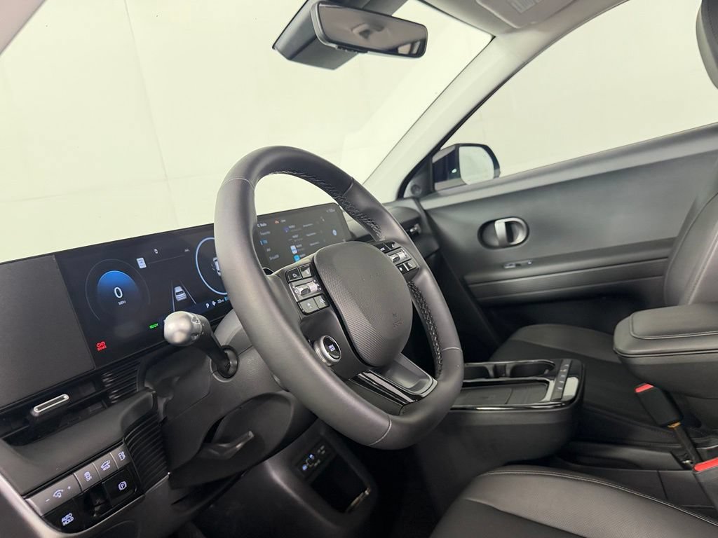 Used 2025 Hyundai Ioniq 5 SEL RWD image 20