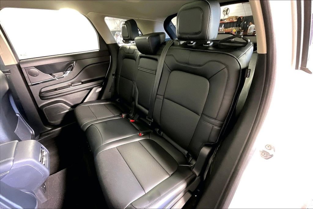 Used 2026 Lincoln Corsair Premiere FWD image 35