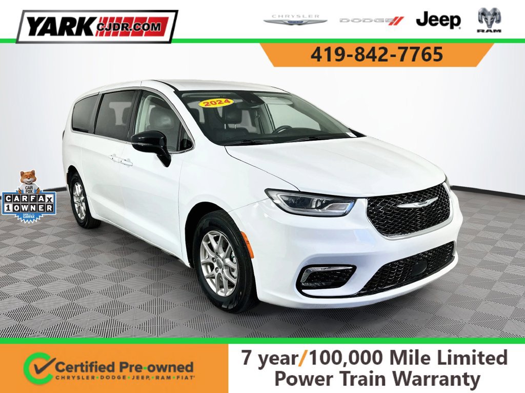 Certified 2024 Chrysler Pacifica Touring-L