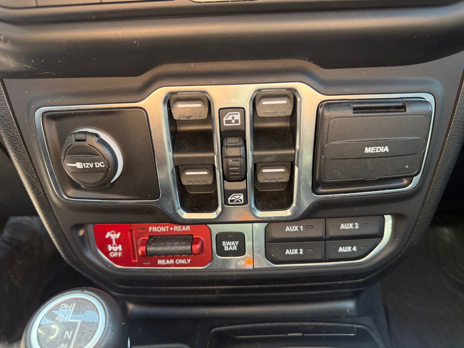 Used 2019 Jeep Wrangler Unlimited Rubicon AWD/4WD image 29