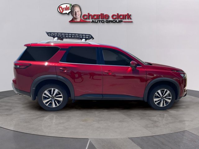 Certified 2024 Nissan Pathfinder SL FWD image 7