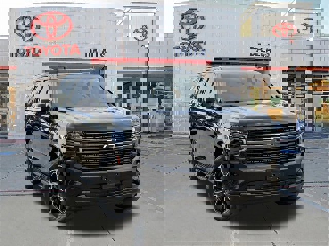 Used 2022 Chevrolet Suburban RST w/ Sport Performance Package