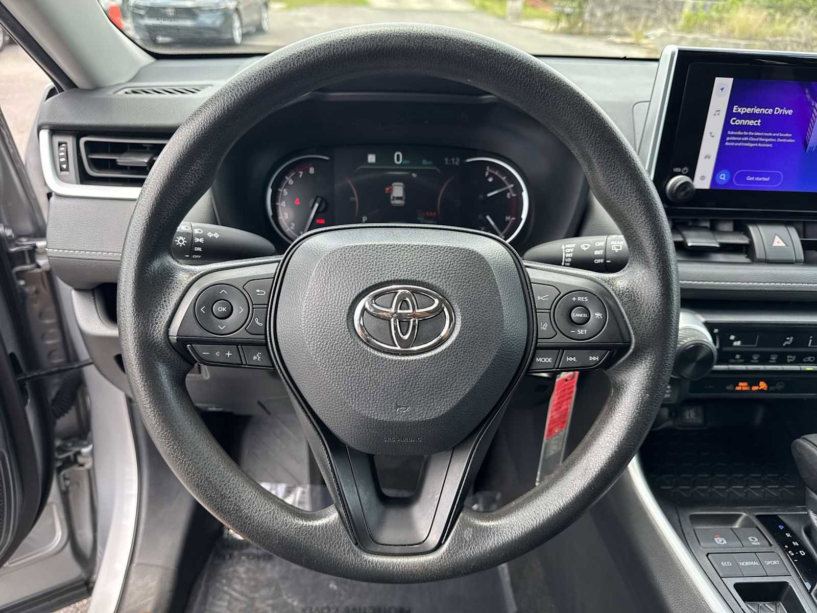 Used 2024 Toyota RAV4 LE FWD image 20