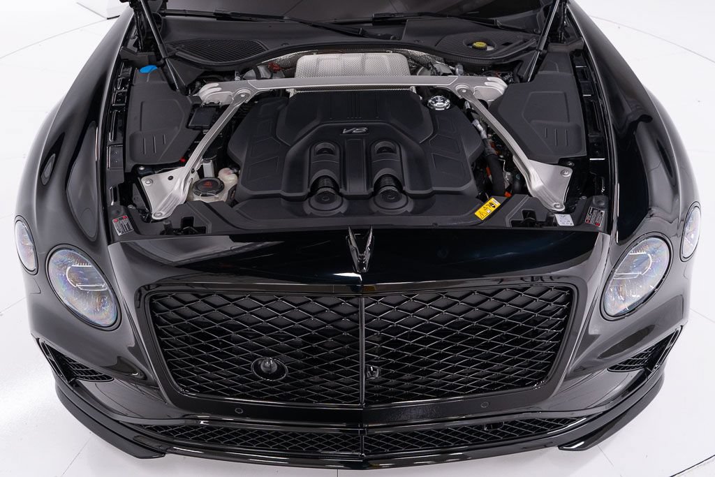 Used 2025 Bentley Flying Spur Plug-In Hybrid AWD/4WD image 46