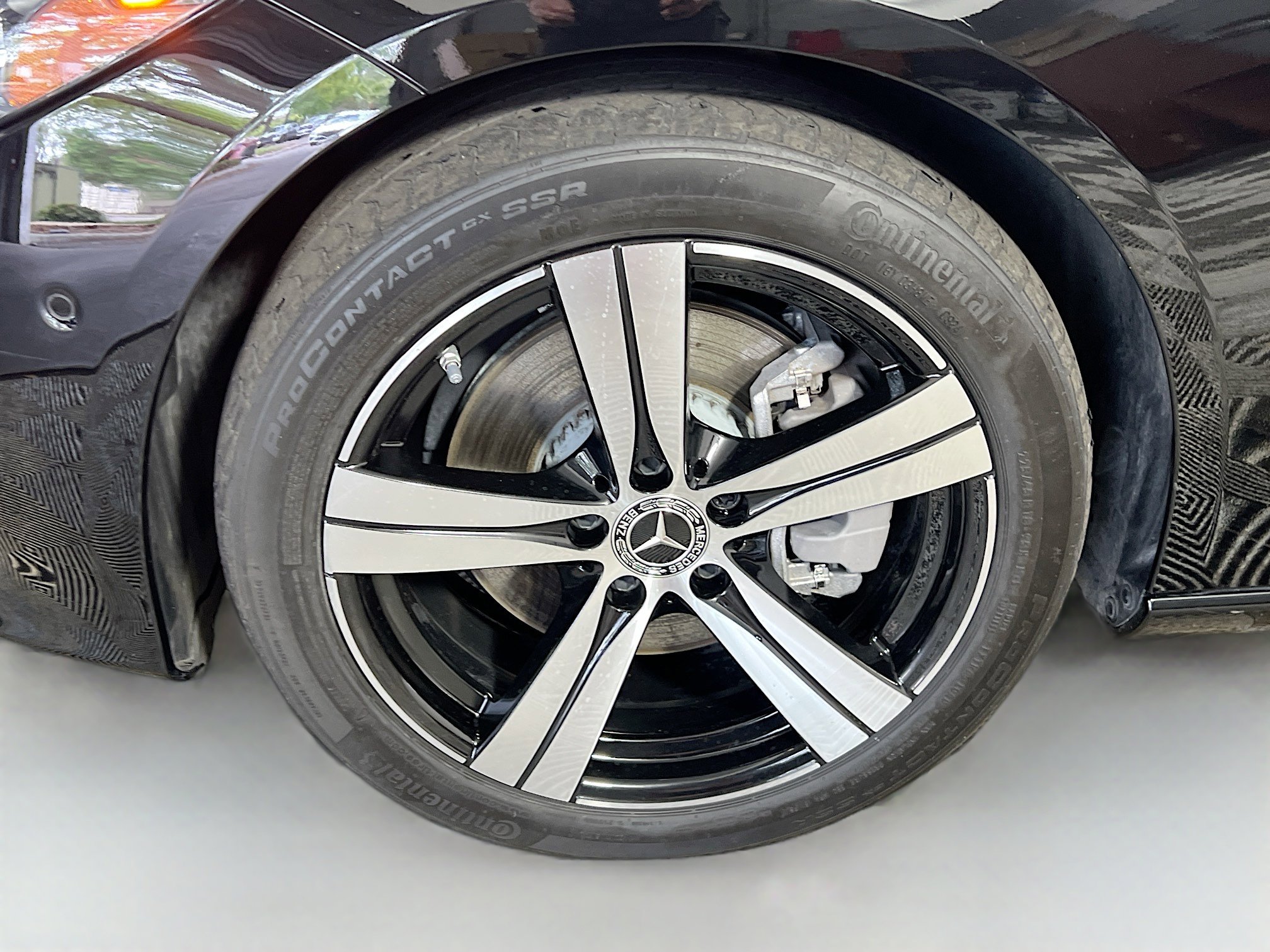 Used 2024 Mercedes-Benz C 300 Sedan w/ Exclusive Trim Package image 14