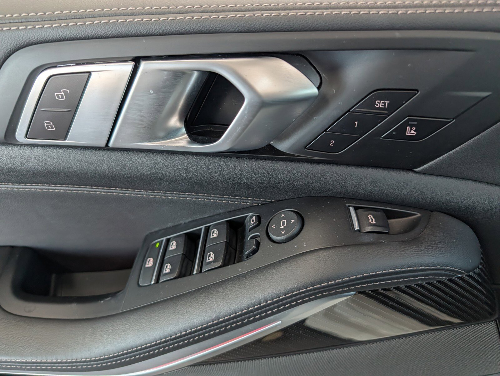 Certified 2024 BMW X5 M60i image 16