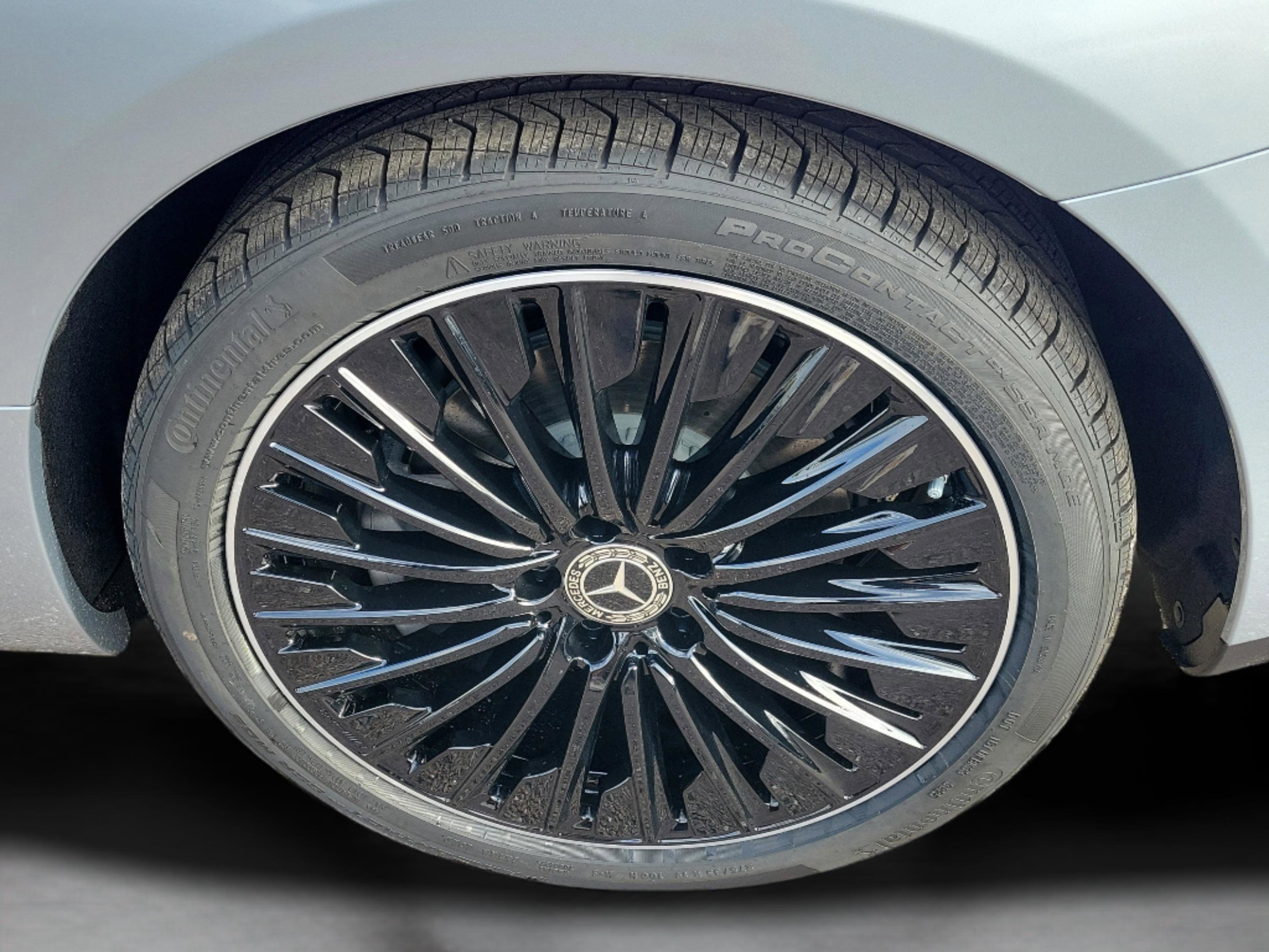 New 2026 Mercedes-Benz CLE 450 4MATIC Coupe image 5