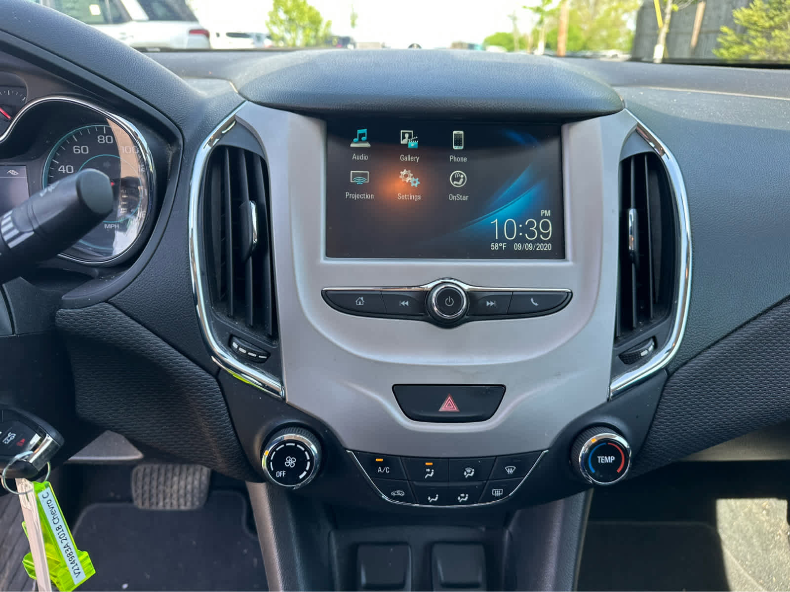 Used 2018 Chevrolet Cruze LS FWD image 12