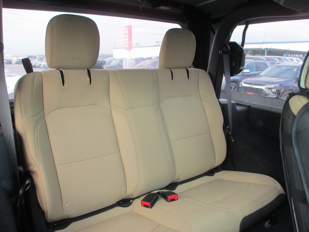 Used 2021 Jeep Wrangler Sport image 18