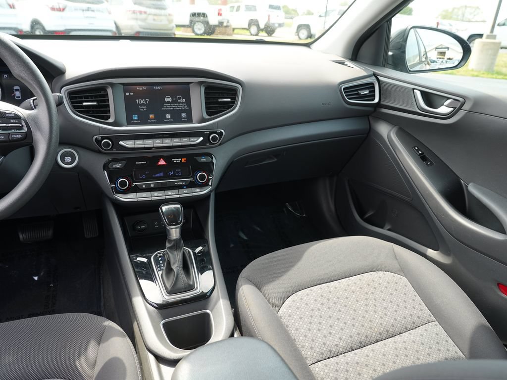 Used 2018 Hyundai Ioniq Blue FWD image 20