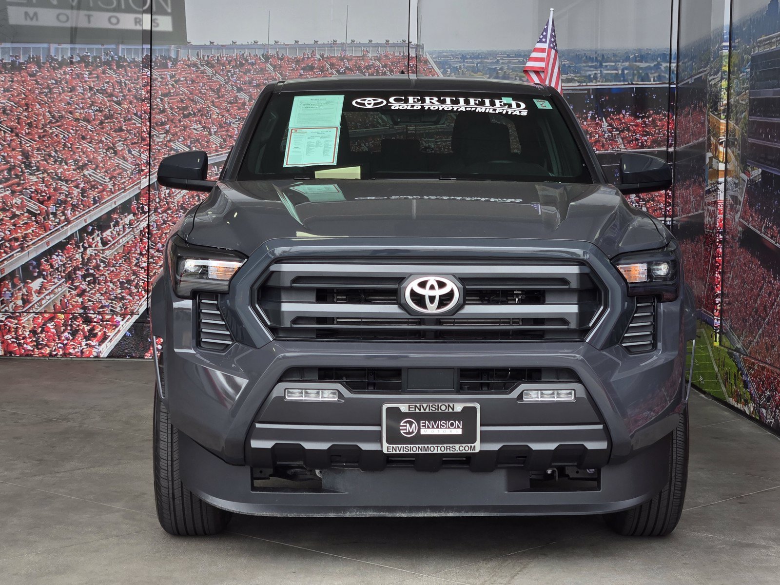 Certified 2026 Toyota Tacoma SR5 AWD/4WD image 3