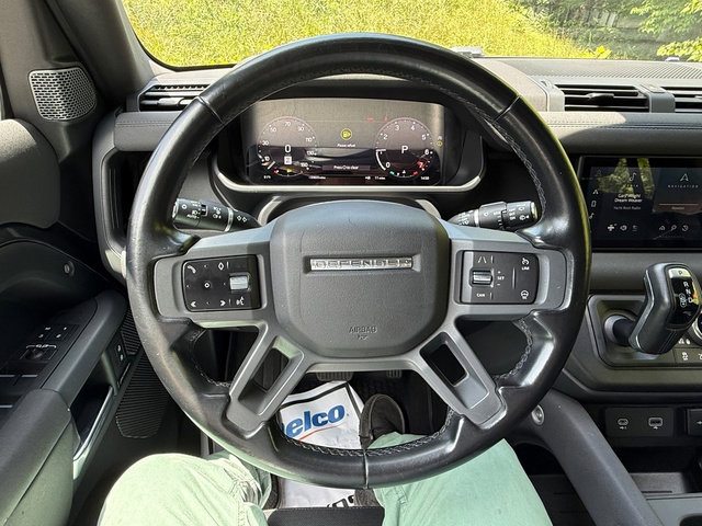 Used 2023 Land Rover Defender 110 X-Dynamic SE AWD/4WD image 22