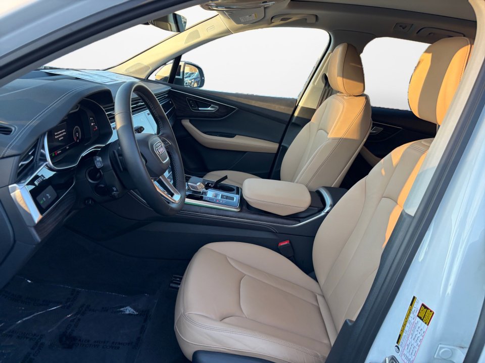 Certified 2025 Audi Q7 3.0T Premium Plus w/ Premium Plus Package image 9