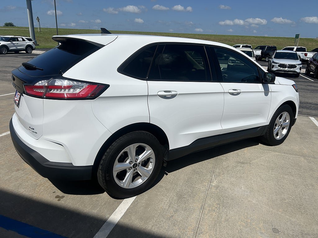 Used 2024 Ford Edge SE AWD/4WD image 5