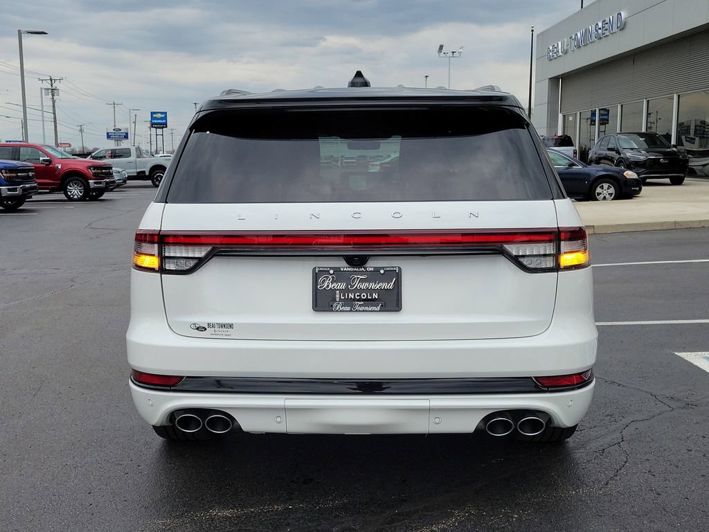 New 2026 Lincoln Aviator Reserve AWD/4WD image 5