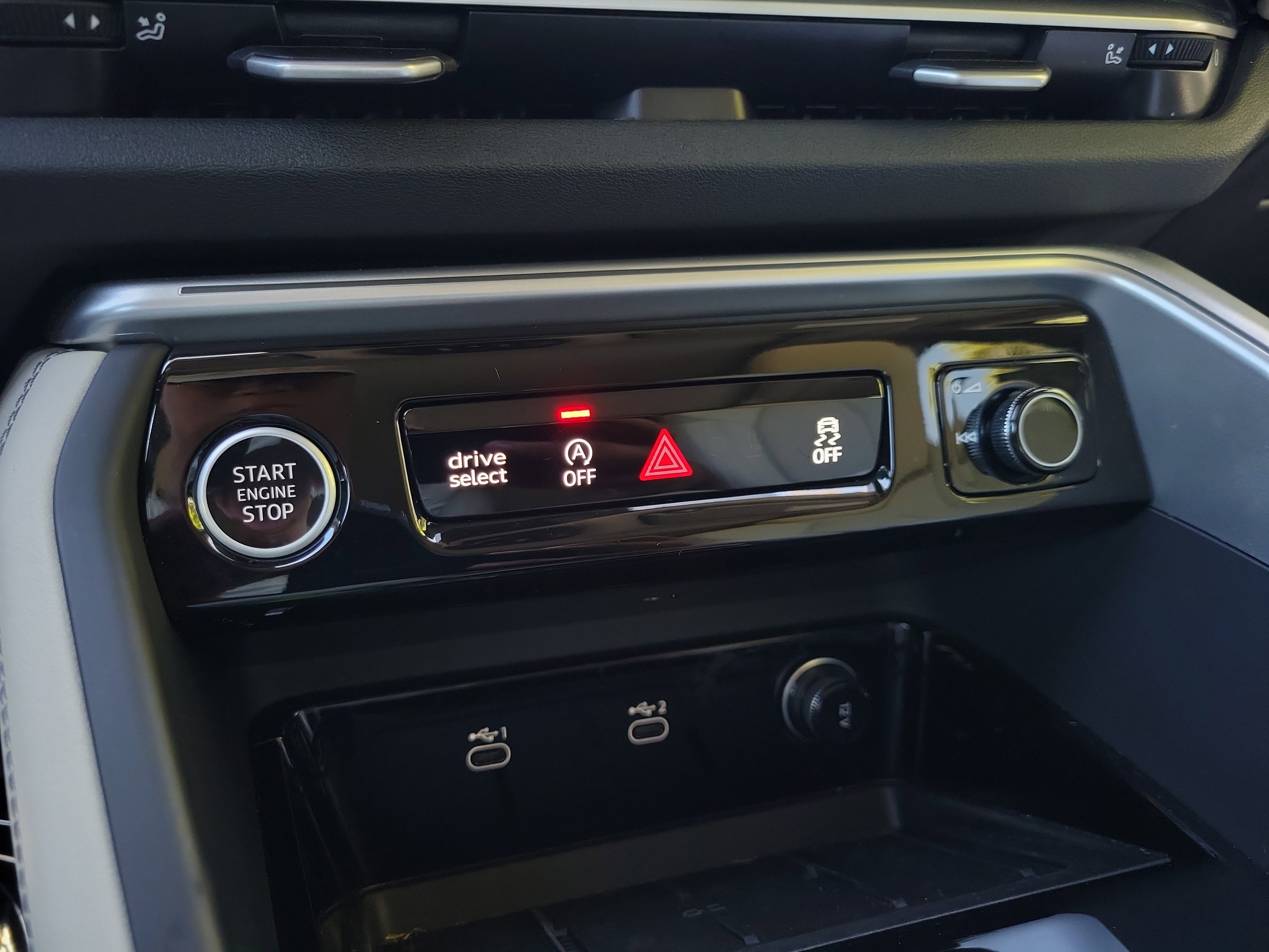 Used 2025 Audi Q5 Premium Plus w/ Premium Plus image 26