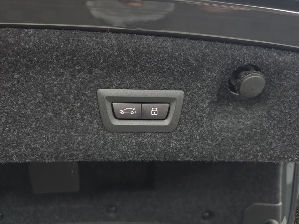 New 2026 BMW M4 Competition image 13