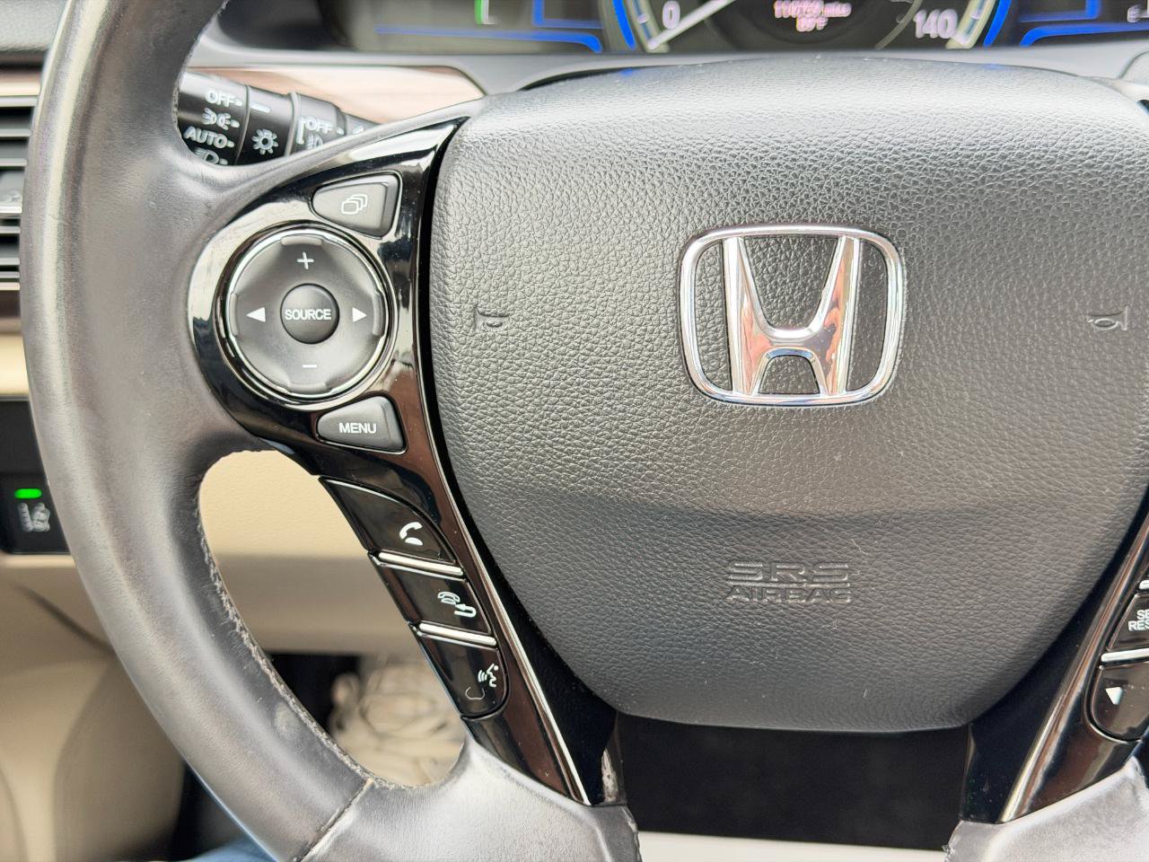 Used 2017 Honda Accord EX-L image 76