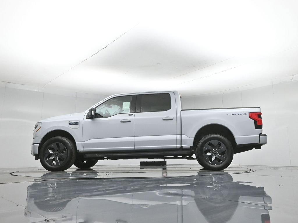 New 2025 Ford F150 Lightning Flash AWD/4WD image 52