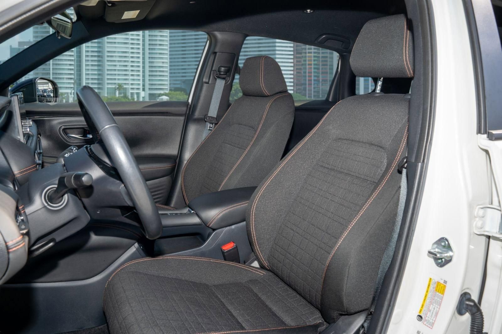 Certified 2024 Honda HR-V Sport image 17