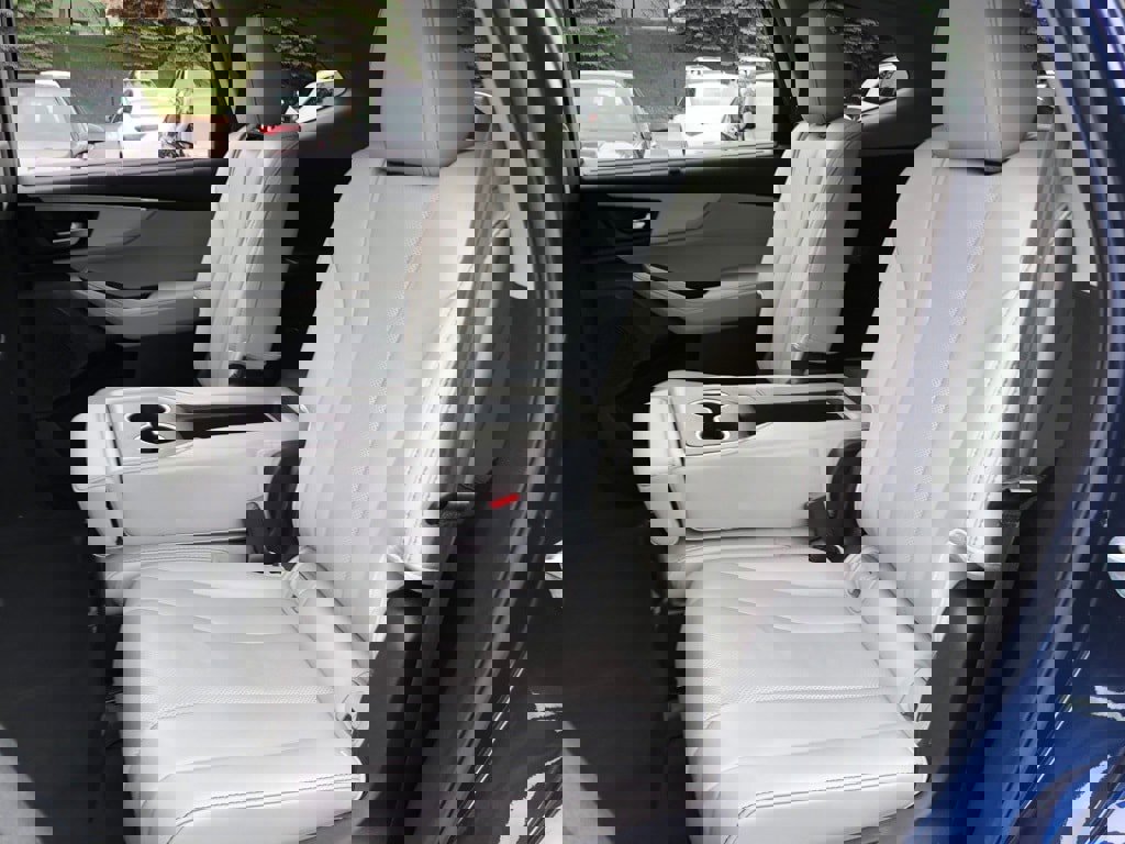 Used 2023 Acura MDX SH-AWD w/ Technology Package image 33