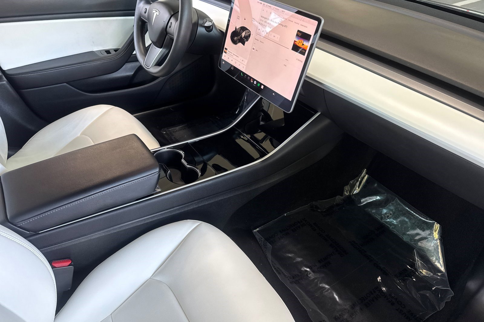 Used 2020 Tesla Model 3 Performance AWD/4WD image 32