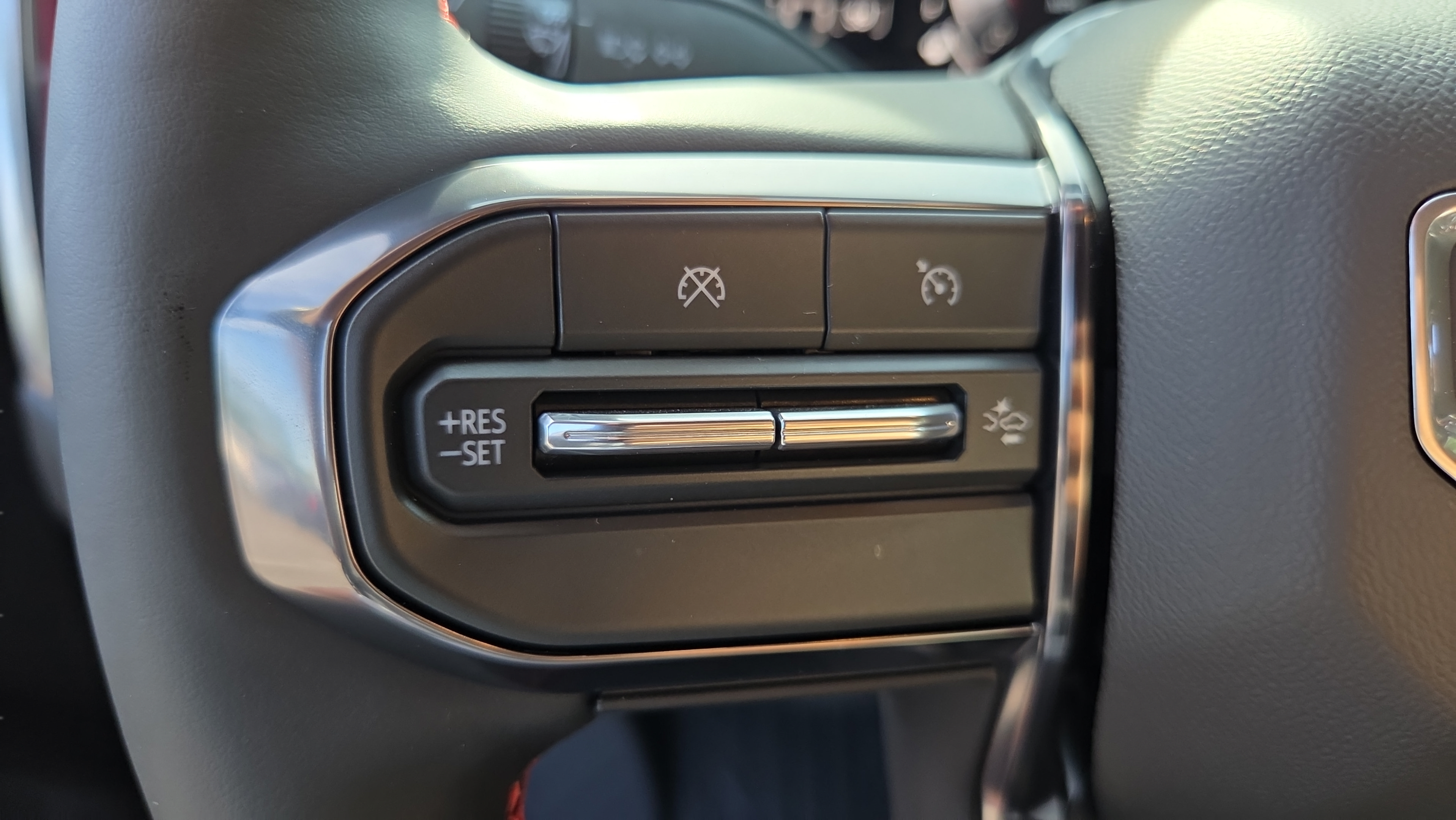 Used 2026 GMC Canyon AT4X AWD/4WD image 26
