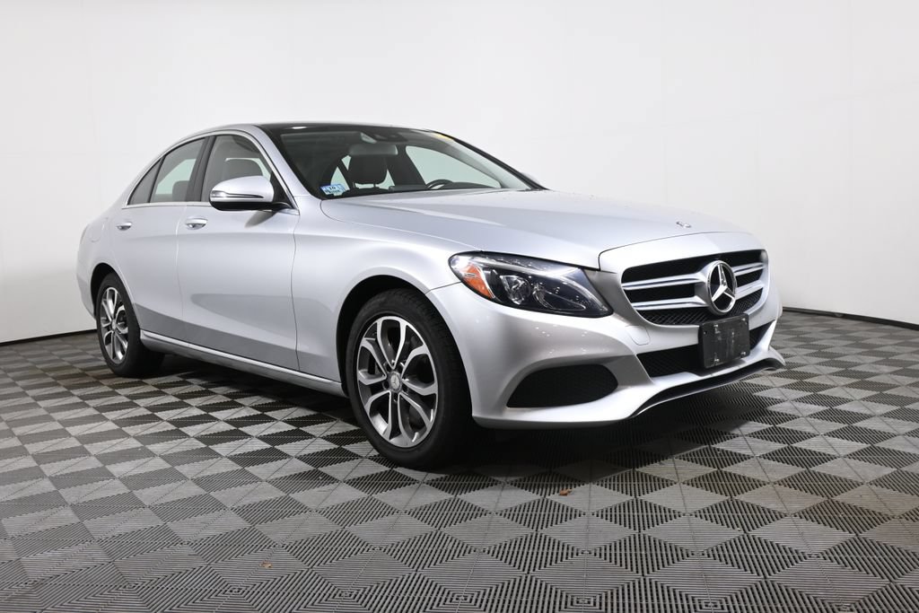 Used 2016 Mercedes-Benz C 300 4MATIC Sedan image 9