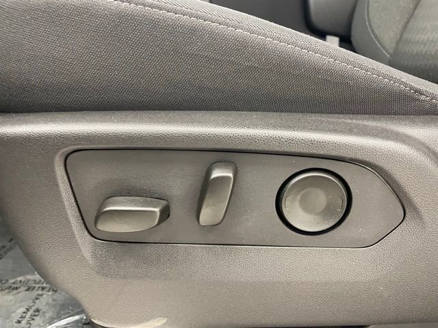 Certified 2025 Chevrolet Silverado 1500 LT image 9