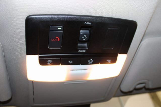 Used 2024 Nissan Altima 2.5 SR w/ SR Premium Package image 28