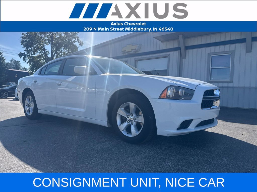 Used 2014 Dodge Charger SXT RWD image 1