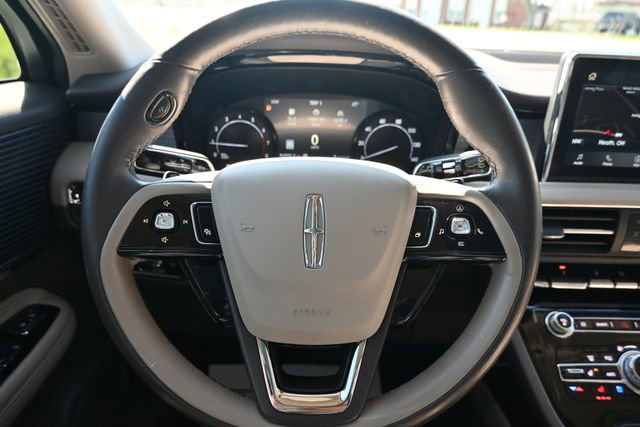 Used 2020 Lincoln Corsair AWD image 45