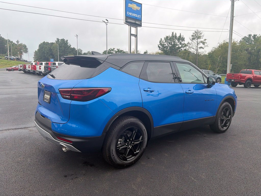 New 2026 Chevrolet Blazer LT w/ Convenience Package AWD/4WD image 8
