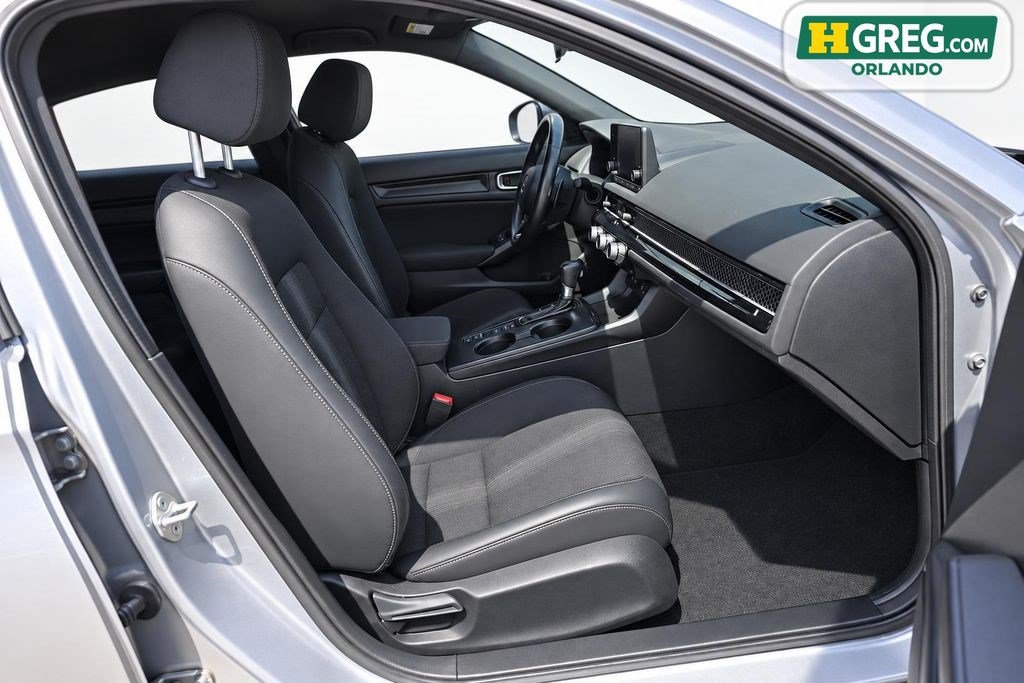 Used 2023 Honda Civic Sport image 11