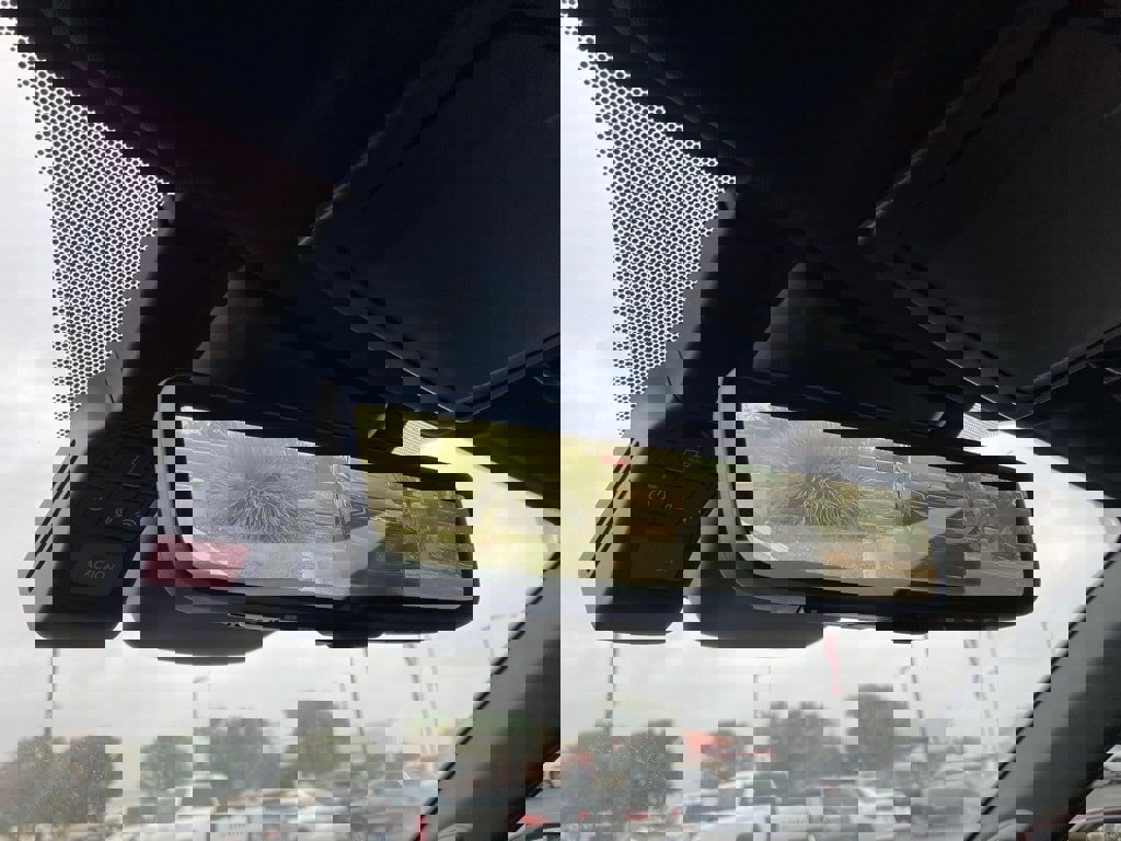 Used 2024 Toyota Highlander Platinum image 26