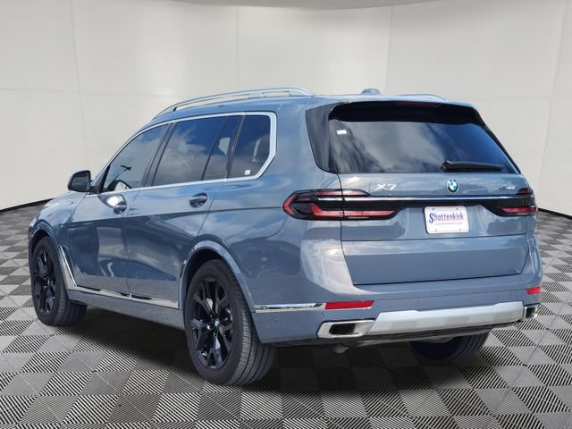 Used 2025 BMW X7 xDrive40i AWD/4WD image 8