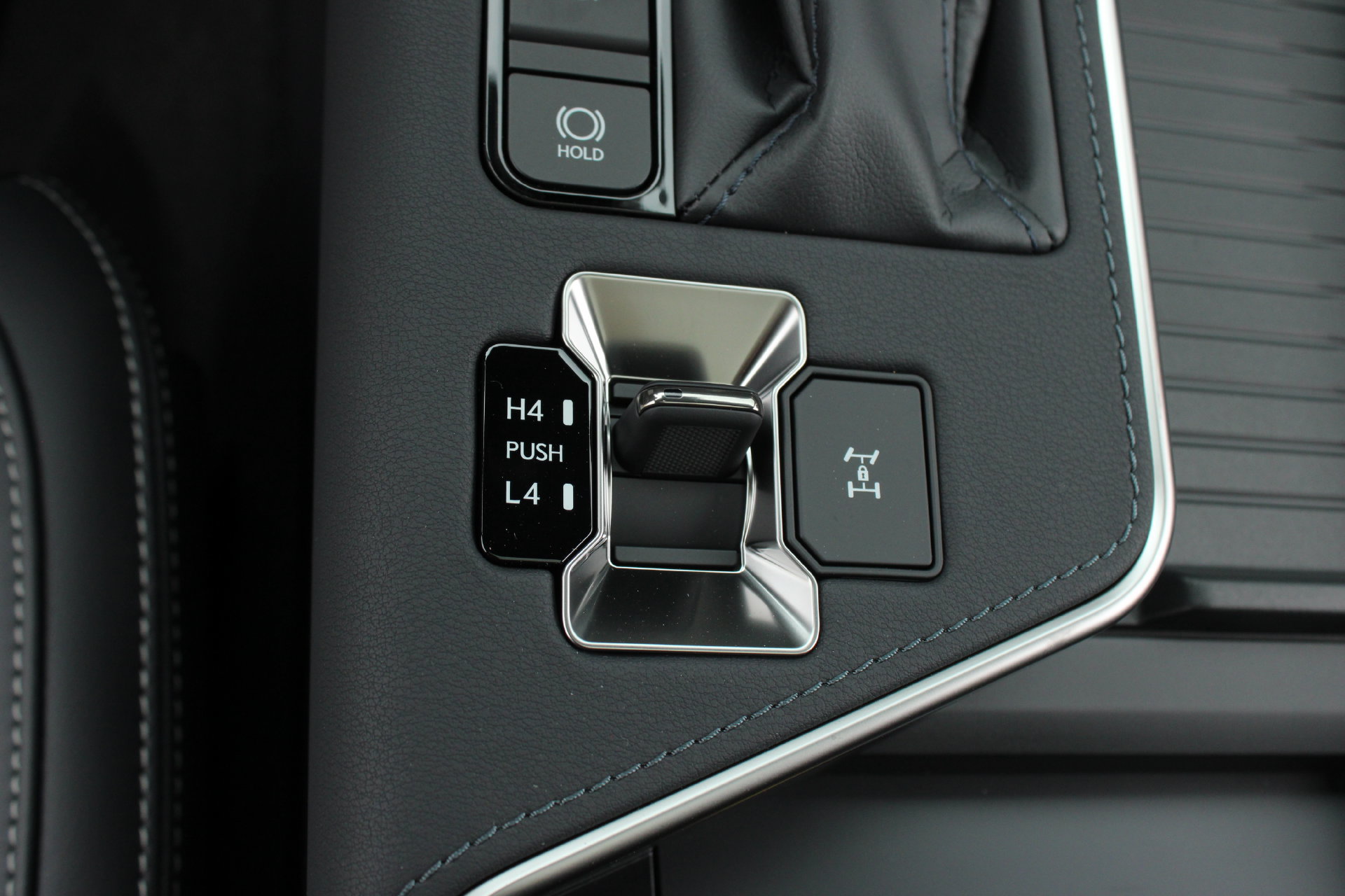 Used 2026 Lexus GX 550 AWD/4WD image 18