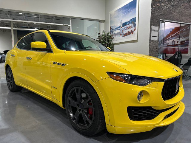 Used 2018 Maserati Levante GranSport AWD/4WD image 39