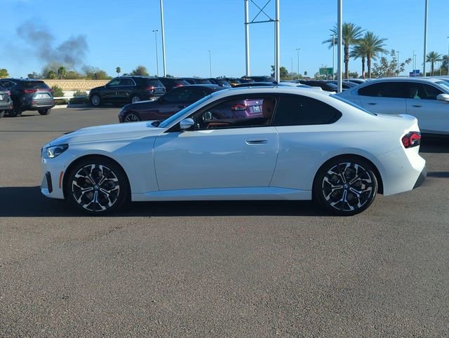 Used 2026 BMW 230i Coupe w/ Convenience Package image 9