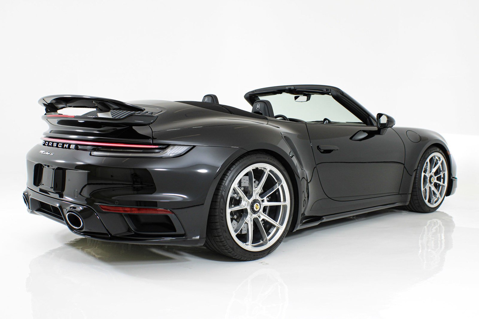 Used 2024 Porsche 911 Turbo S AWD/4WD image 11