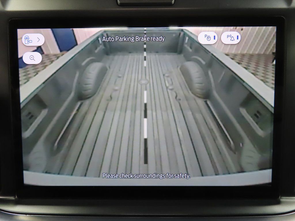 Used 2025 Ford F250 Platinum image 23