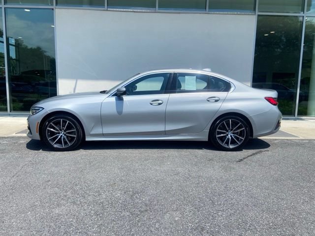 Used 2019 BMW 330i xDrive Sedan w/ Driving Assistance Package AWD/4WD image 2
