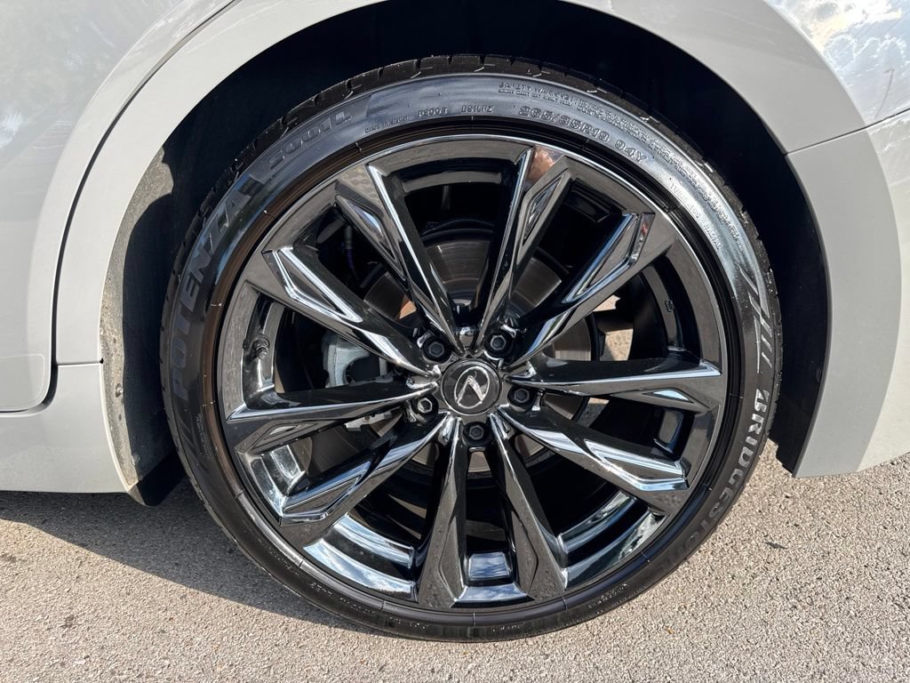 Used 2025 Lexus IS 350 F Sport RWD image 26
