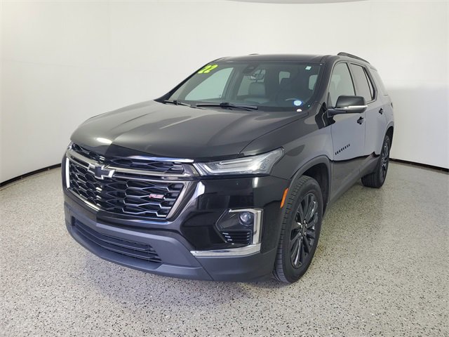 Used 2022 Chevrolet Traverse RS image 2