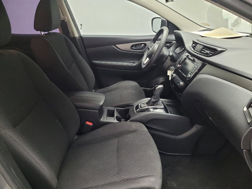 Used 2019 Nissan Rogue Sport S image 21